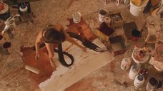 2. Сексуальная Пенелопа Круз рисует – Вики Кристина Барселона
