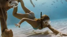 4. Сексуальная Джессика Альба под водой – Добро пожаловать в рай!
