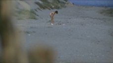 2. Обнаженная Майя Эглите на пляже – Бешеное золото