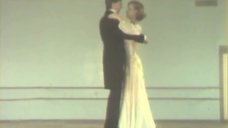 5. Танец с Тамарой Акуловой – Нужные люди
