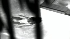 2. Голая Шона Райан плавает в бассейне – Обнаженные души