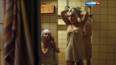 1. Дарья Екамасова в полотенце – Деньги