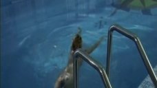 4. Светлана Тимофеева-Летуновская плавает в бассейне – Когда ее совсем не ждешь