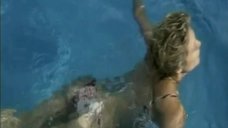 7. Светлана Тимофеева-Летуновская плавает в бассейне – Когда ее совсем не ждешь