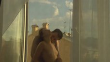 12. Интимная сцена с Еленой Поляковой на балконе – Замыслил я побег...
