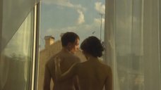 2. Интимная сцена с Еленой Поляковой на балконе – Замыслил я побег...