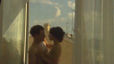 7. Интимная сцена с Еленой Поляковой на балконе – Замыслил я побег...