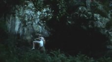 2. Полностью голая Светлана Галкина в лесу – Кострома