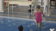 3. Сексуальная Наталья Бардо в купальнике – Год в Тоскане