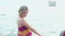 1. Беременная Рената Пиотровски в купальнике в программе «Ты не поверишь» 