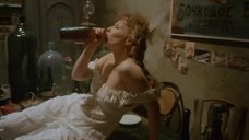 3. Пьяная Ирина Цывина – Яма (1990)