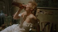 4. Пьяная Ирина Цывина – Яма (1990)