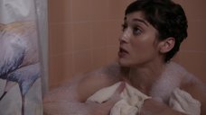 5. Лиззи Каплан принимает ванну – Мастера секса