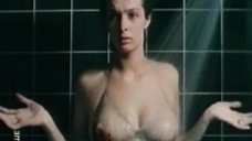 Сексуальная Ирина Белозерова в купальнике