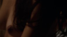8. Секс сцены с Лелой Лорен и Нэтари Наутон – Власть в ночном городе