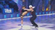 2. Горячий танец Екатерины Гусевой на «Звёзды на льду» 