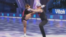 Горячий танец Екатерины Гусевой на «Звёзды на льду»