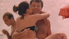 2. Молодая Ольга Кабо в купальнике веселится с любовником – Любовь немолодого человека