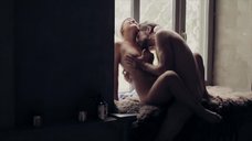 4. Бурный секс с Натальей Анисимовой на подоконнике – Я счастлив