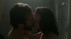 3. Полина Сыркина занимается сексом в ванной – Любовь по приказу