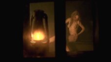 1. Секс сцена с Дарье Мороз в бане – Живи и помни