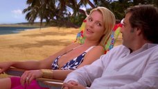 4. Кэтрин Хайгл в купальнике на пляже – Анатомия страсти