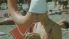 2. Светлана Смирнова в купальнике – Дама с попугаем