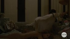 Сексуальная Кэтрин Зета-Джонс в ночнушке