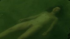 3. Раздетая Влатка Симак под водой – Лулу