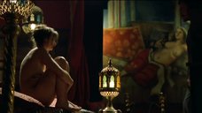 8. Секс сцена с Клотильдой Куро – Напротив