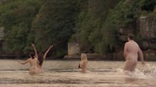 9. Эмма Бут, Чири Кэссиди и Clare Southgate купаются голыми – Криминальная Австралия