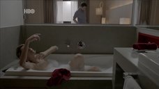 4. Мишель Батиста принимает ванну с пеной – Дело