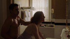 3. Секс с Амандой Баррон в ванной – Двойка