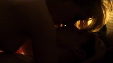 1. Секс сцена с Ленной Куурмаа – Голая бухта