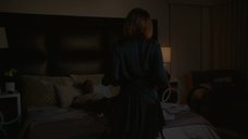 1. Секс сцена с Ивонн Орджи – Белая ворона