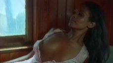 3. Секс с Зеуди Араей Кристальди – Тело (1974)