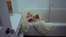 1. Джейн Претт в ванне – Бугимен