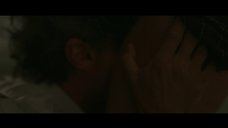 2. Секс сцена с Камилой Питанга – Араваны