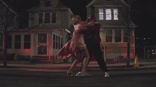 3. Танец Кэди Хаффмен в ночной рубашке – Любовь и сигареты