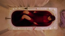 1. Тереза Уайман в кровавой ванне – Правила секса