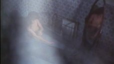 2. Подглядывание за голой Анн Фонтен в ванне – Розовая серия