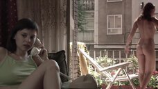 3. Полностью голая Диана Суарез принимает душ на балконе – Люсия и секс