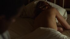 1. Келли Райлли в постели – Экипаж (2012)
