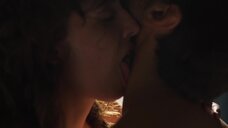 3. Секс сцена с Сильмой Лопес – Валерия