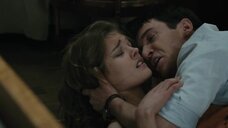 2. Горячий секс с Натальей Водяновой на лестнице – Влюблённые (2012)