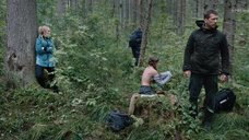 7. Анастасия Чистякова раздевается в лесу – Территория (2020)