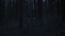 2. Дженнифер Берг, Саара Ламберг и Jess Agar-Walton голышом в лесу – Культистки