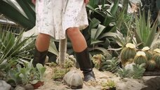 3. Ваня Мария Годи садится на кактус – Маленький зеленый человечек