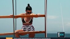 2. Ким Кардашьян, Кортни Кардашьян и Хлоя Кардашьян на яхте – Семейство Кардашьян