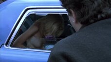 6. Голая грудь Кэрри Фласки – Части тела (1997)